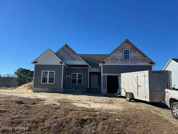 307 Gate Stone Lane, Jacksonville, NC 28540