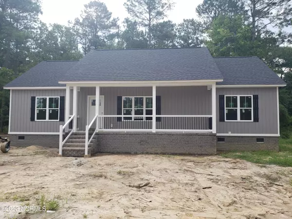 1663 English Colony PL, Washington, NC 27889