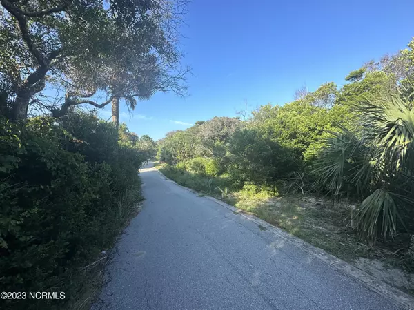 Bald Head Island, NC 28461,198 Portsmouth WAY