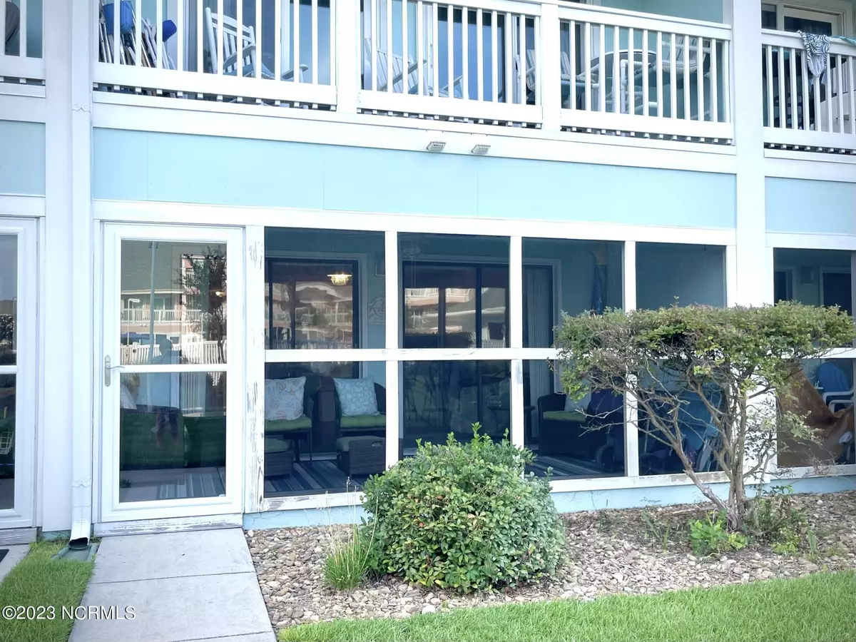 Emerald Isle, NC 28594,9201 Coast Guard RD #G109