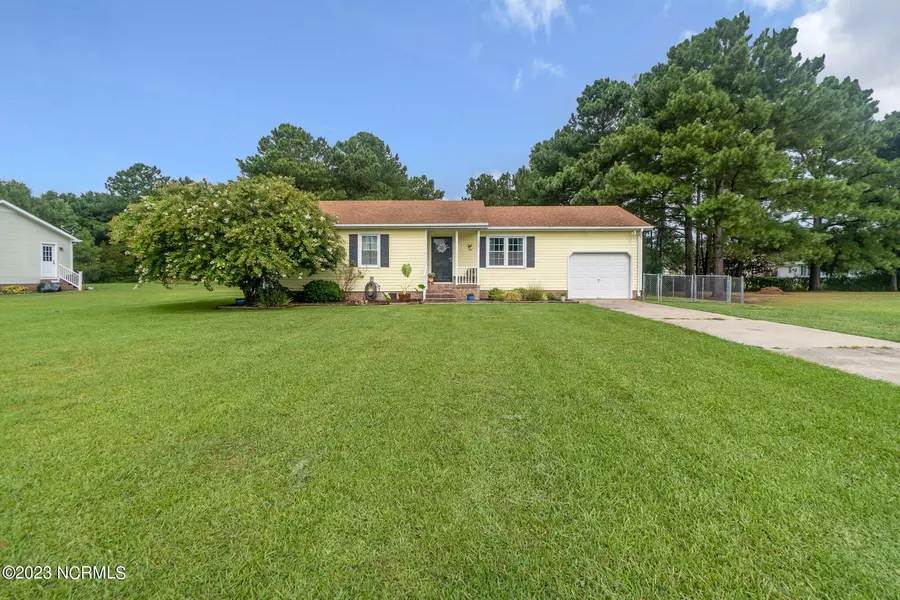 127 Lee Circle, Elizabeth City, NC 27909