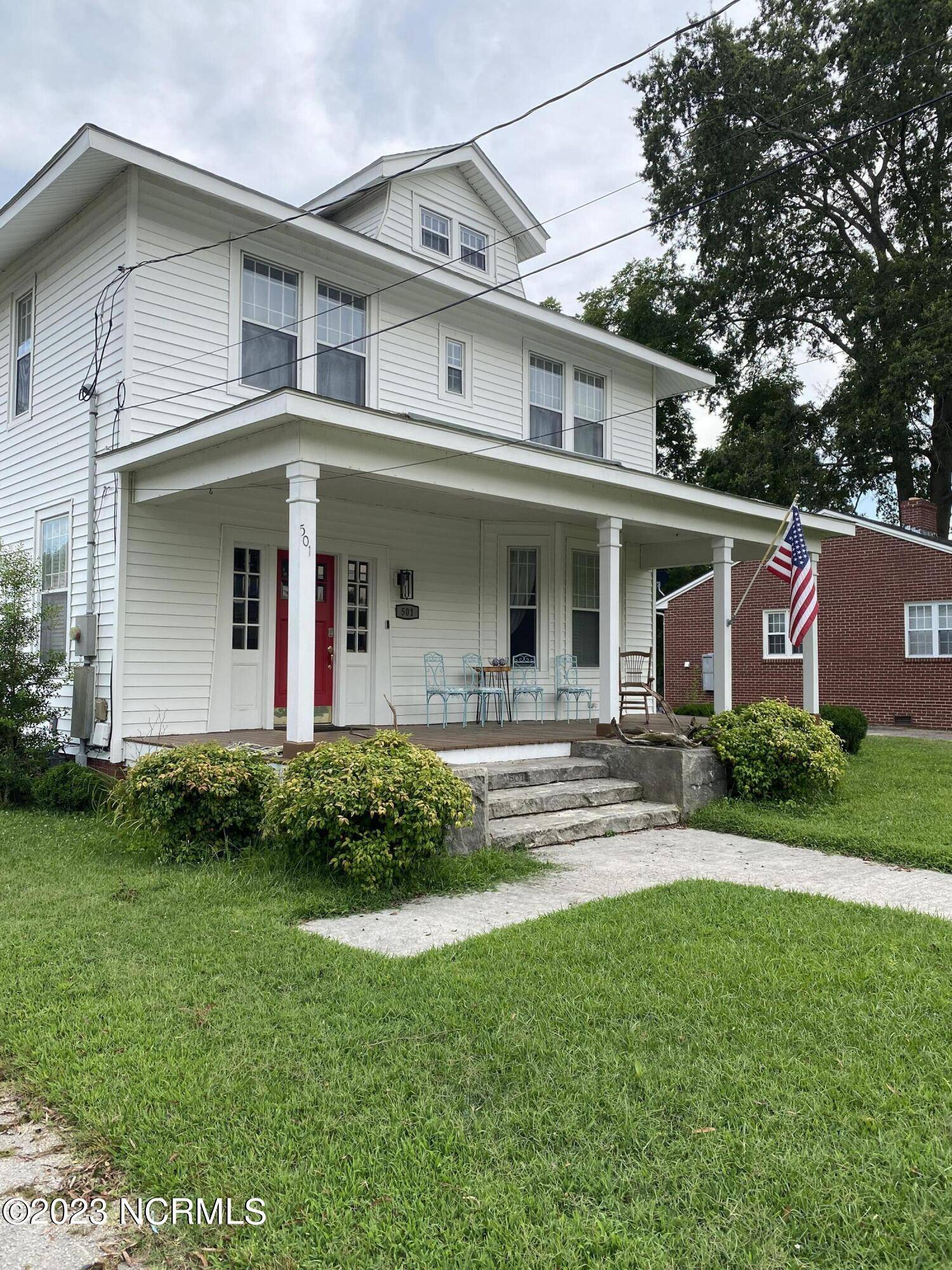 Stantonsburg, NC 27883,501 S Main ST