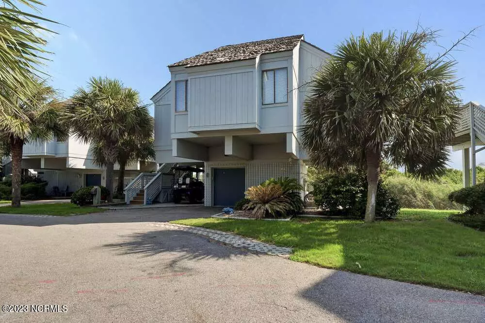 Bald Head Island, NC 28461,305 S Bald Head Wynd #Unit 17