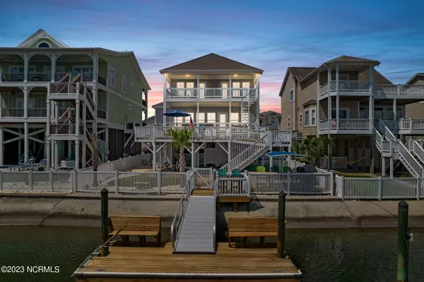 10 Moore Street, Ocean Isle Beach, NC 28469