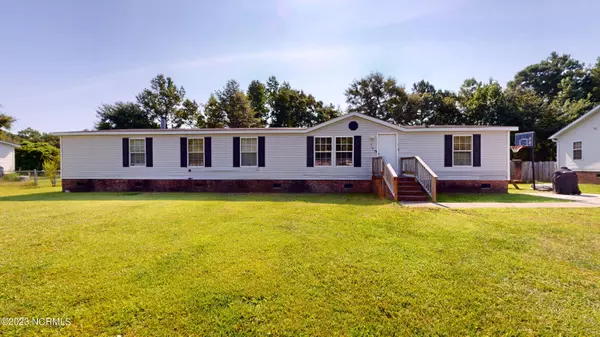 218 Shipmans Pike, Jacksonville, NC 28546