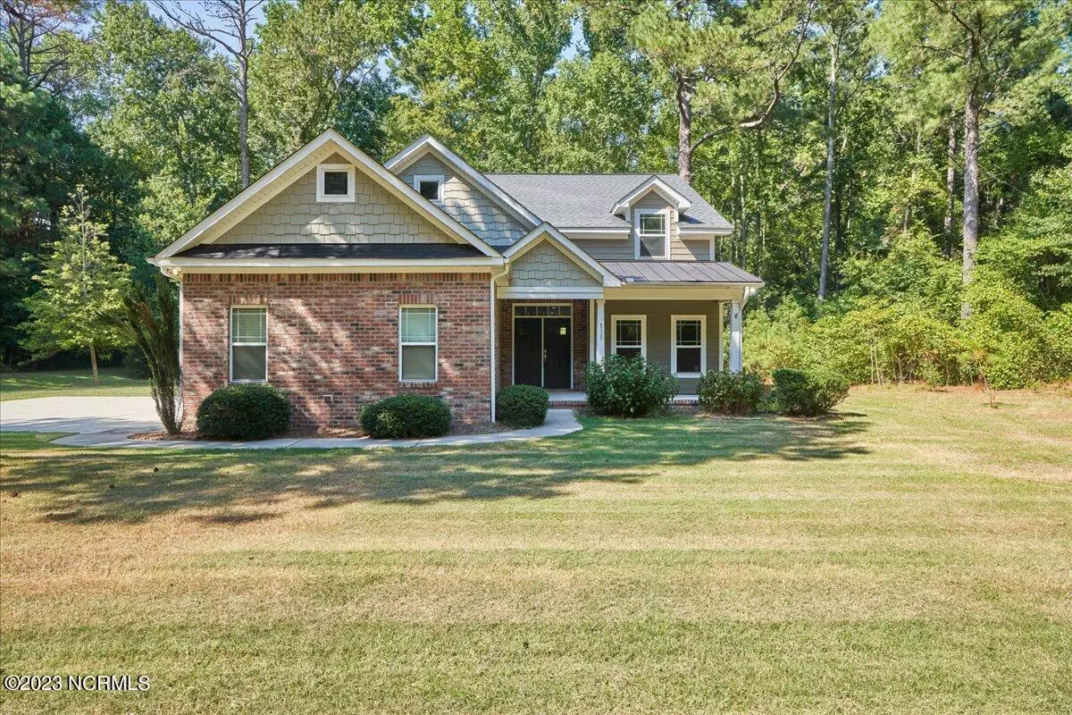 Vass, NC 28394,835 Woodduck Road