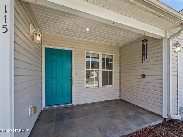 Burgaw, NC 28425,115 Tealbriar Street