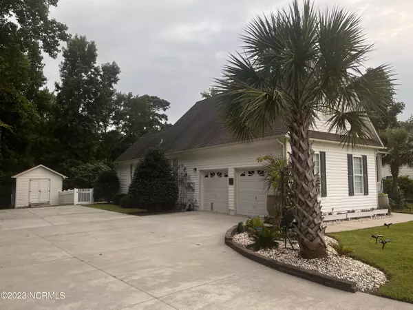 Swansboro, NC 28584,219 Bluewater Cove