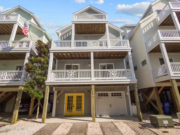 Surf City, NC 28445,114 Coastal Cay