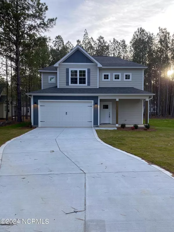 807 Thrush Drive, Vass, NC 28394