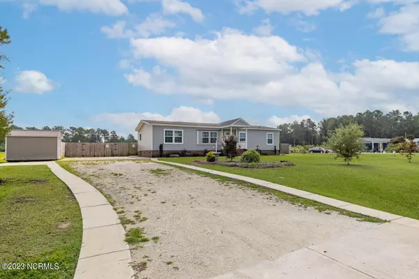 183 Arthur Boney RD, Beulaville, NC 28518