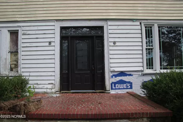 Hobgood, NC 27843,401 S Poplar ST