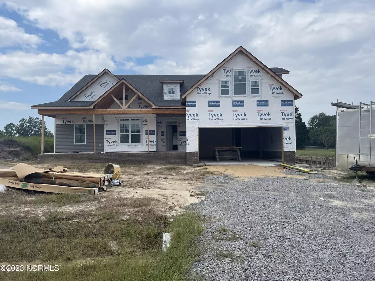 Grimesland, NC 27837,310 Shortleaf DR