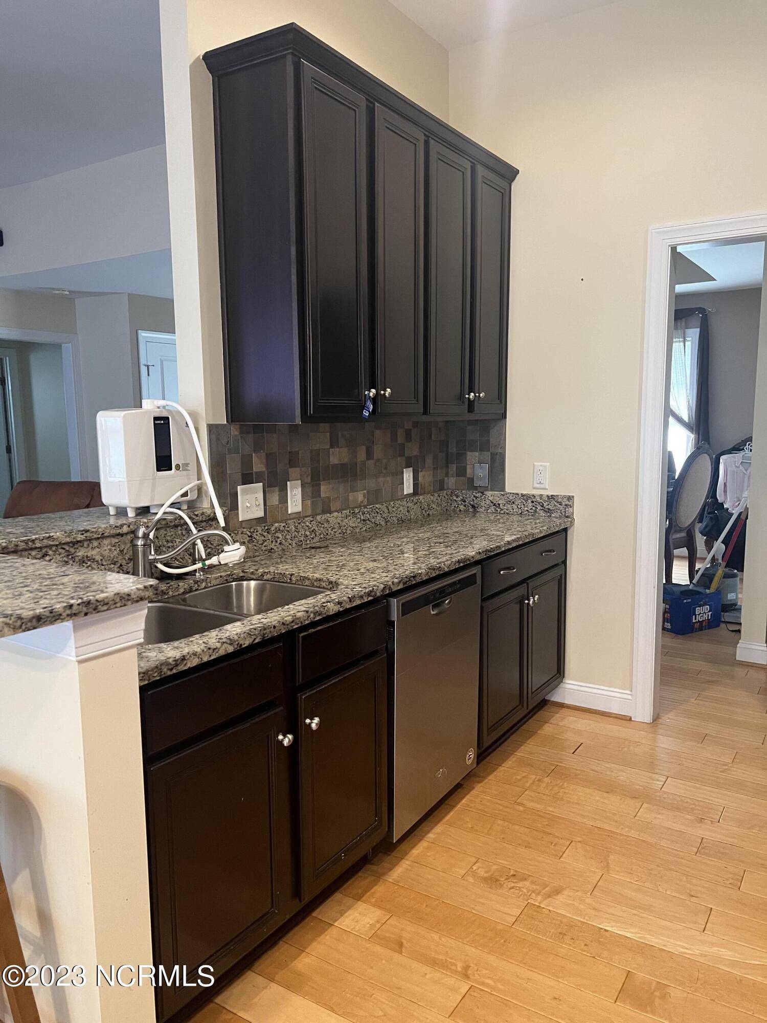 Southport, NC 28461,4964 Alamance DR