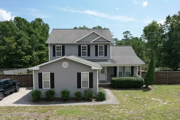 750 Jim Grant AVE, Sneads Ferry, NC 28460