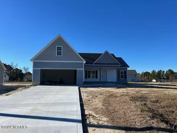 309 Gate Stone Lane, Jacksonville, NC 28540