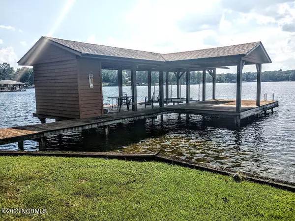 Henrico, NC 27842,114 S Briar CIR