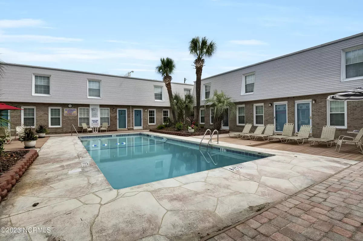 North Myrtle Beach, SC 29582,706 28th Avenue S #21