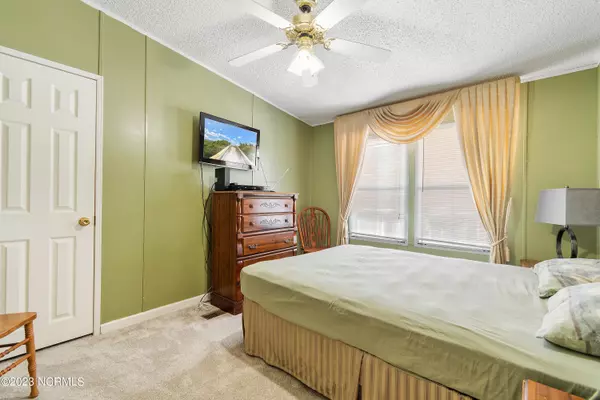 Ocean Isle Beach, NC 28469,1657 White Oak DR SW