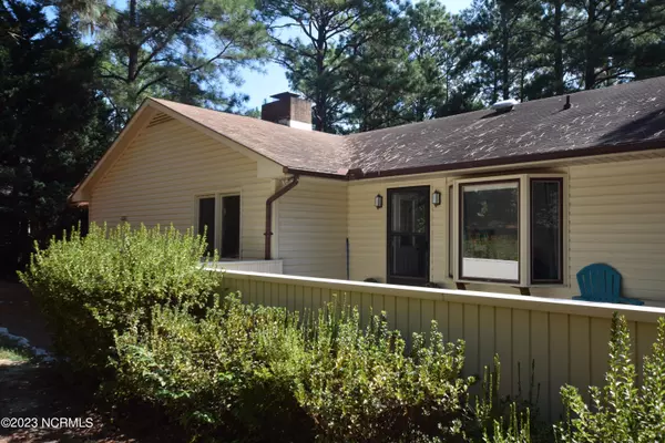 West End, NC 27376,102 Thistle LN