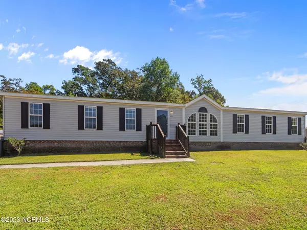 808 Maynard Boulevard, Jacksonville, NC 28546