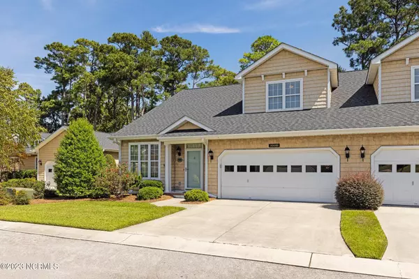 100 Reserve LN #B, Morehead City, NC 28557