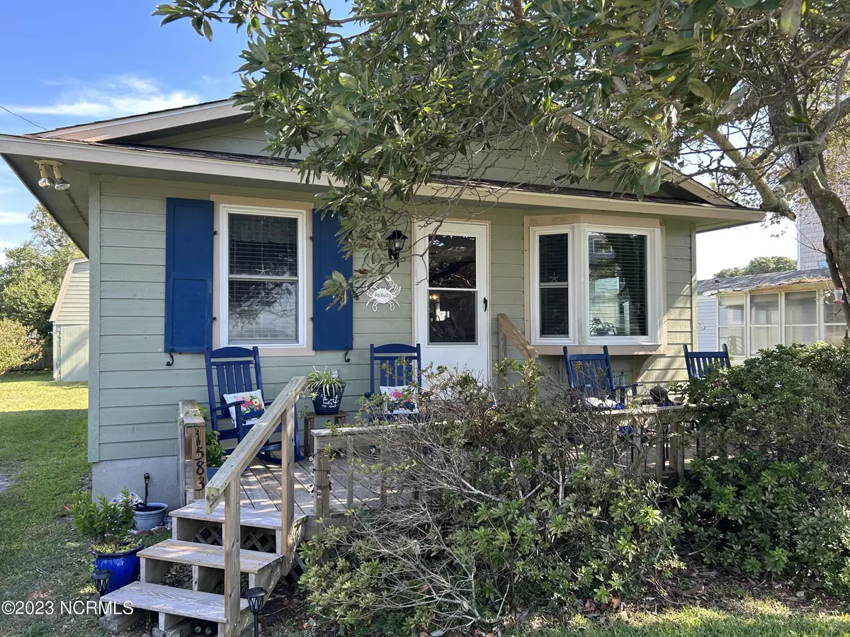 Harkers Island, NC 28531,1583 Island RD