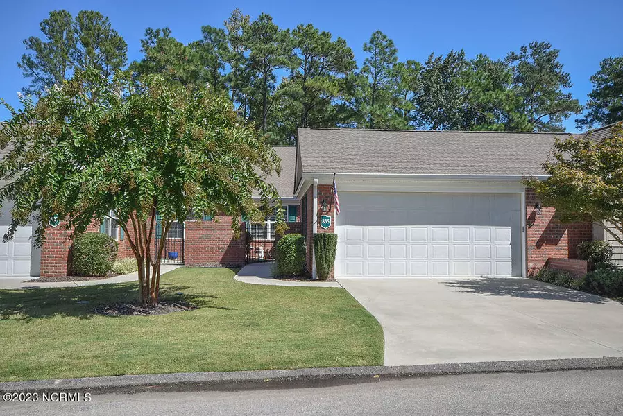 835 Lighthorse CIR, Aberdeen, NC 28315