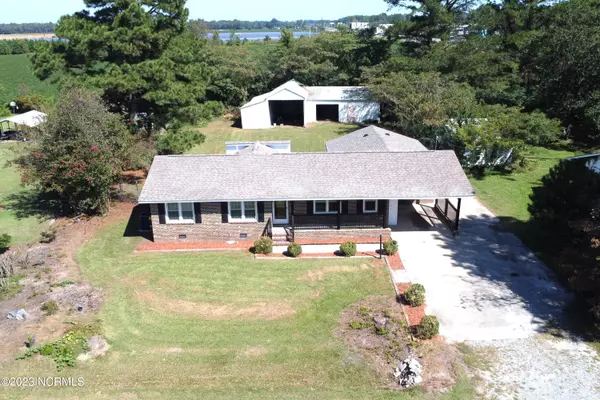 122 W Pine Forest RD, Mount Olive, NC 28365