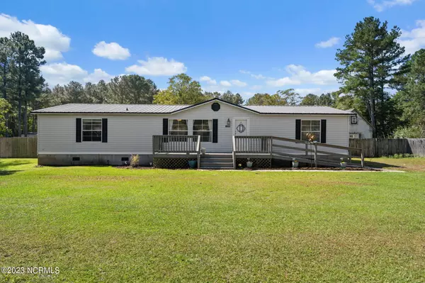 1038 Arvida Spur RD, Rocky Point, NC 28457