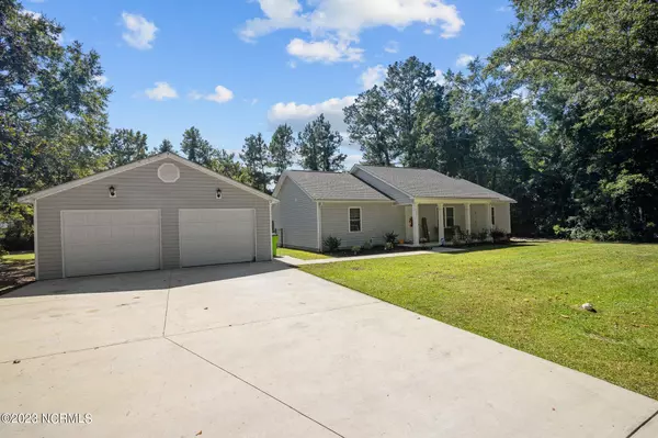 Havelock, NC 28532,121 Pineview Street