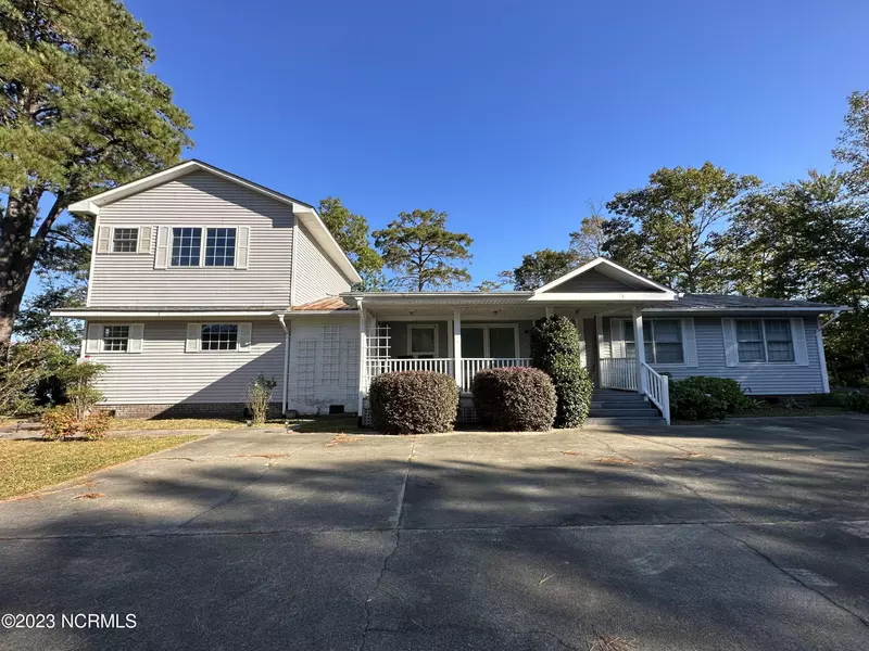 577 Davenport RD, Columbia, NC 27925