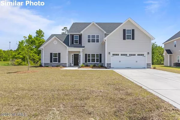 Sneads Ferry, NC 28460,548 White Shoal WAY