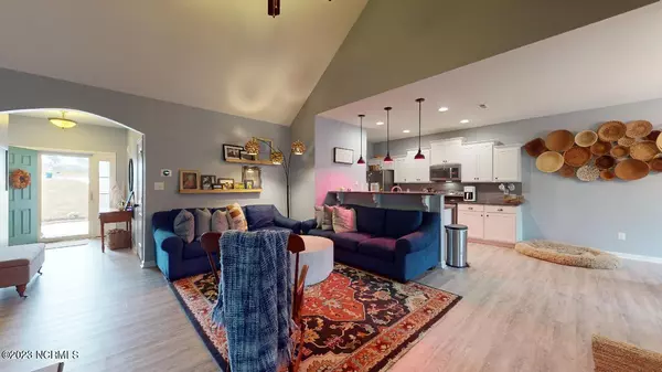 Raeford, NC 28376,274 Fishers CV