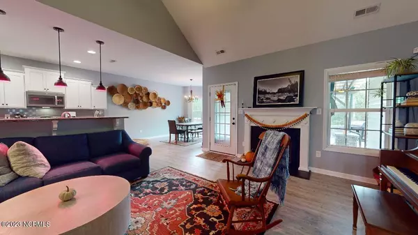 Raeford, NC 28376,274 Fishers CV