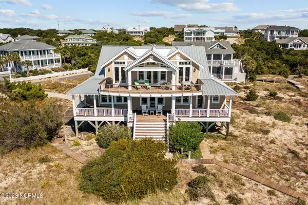 18 Coquina Trail, Bald Head Island, NC 28461