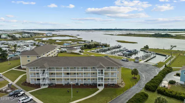 650 Cedar Point Boulevard #A15, Cedar Point, NC 28584