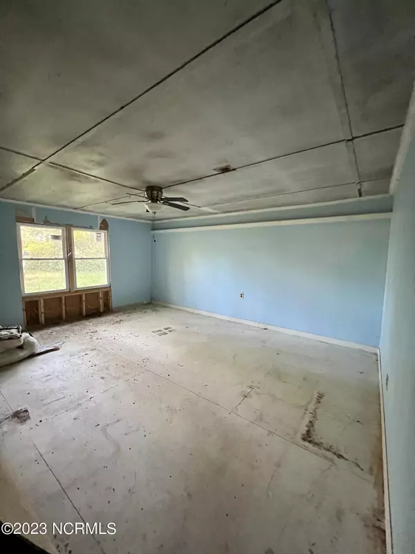 Ernul, NC 28527,3825 Us 17