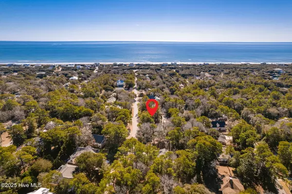 Pine Knoll Shores, NC 28512,125 Willow RD