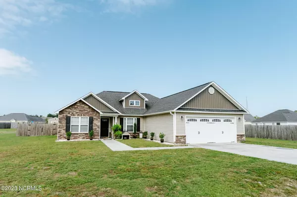 144 Prelude Drive, Richlands, NC 28574