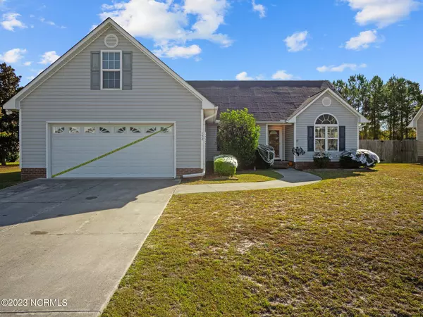 152 Harvest Moon Drive,  Richlands,  NC 28574