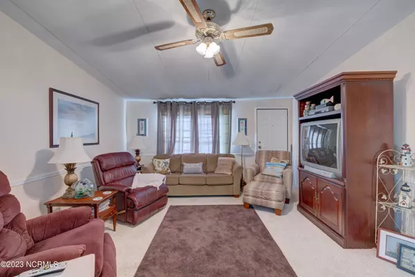 Hampstead, NC 28443,108 Pine Ridge Court