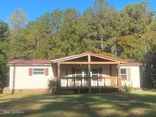 Pinetops, NC 27864,67 Oakham PL