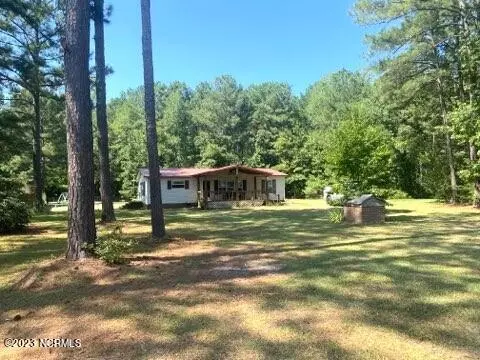 Pinetops, NC 27864,67 Oakham PL