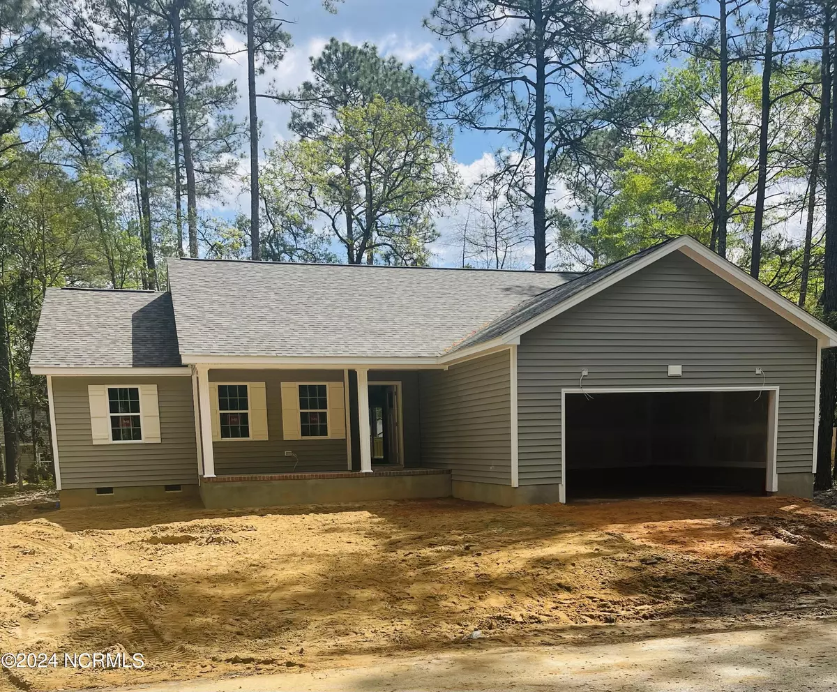 Vass, NC 28394,655 Lilac LN