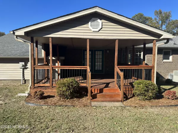 Kinston, NC 28504,2477 Pine Knoll DR