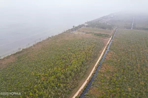 Shiloh, NC 27974,371 Sailboat RD