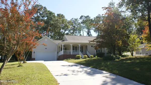 5234 Walden CT SE, Southport, NC 28461