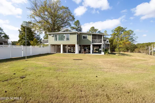 Belhaven, NC 27810,173 Hideaway RD