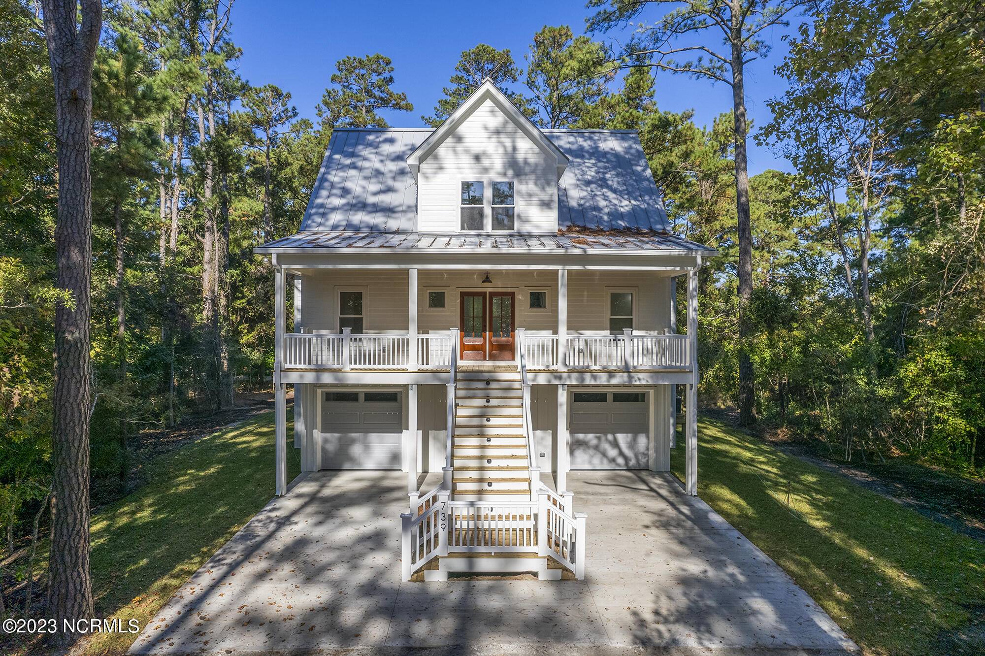 Beaufort, NC 28516,739 Comet DR